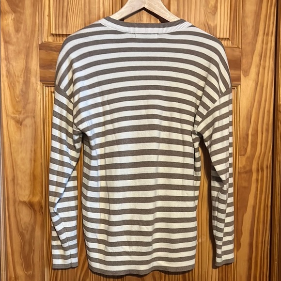 Banana Republic Brown and Cream Striped Long Sleeve Sweater - Picture 6 of 8